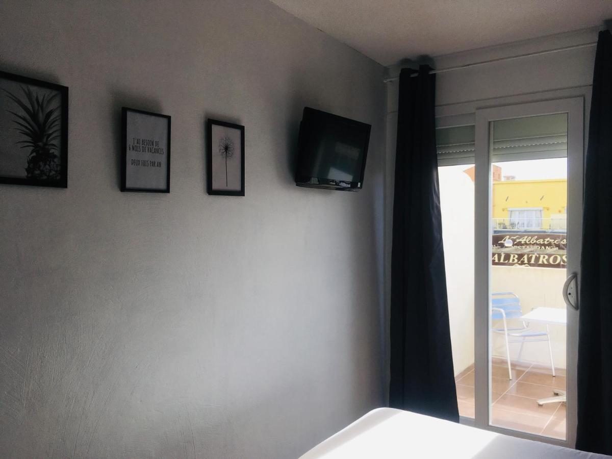 Hotel Le Provencal Narbonne-Plage Bagian luar foto