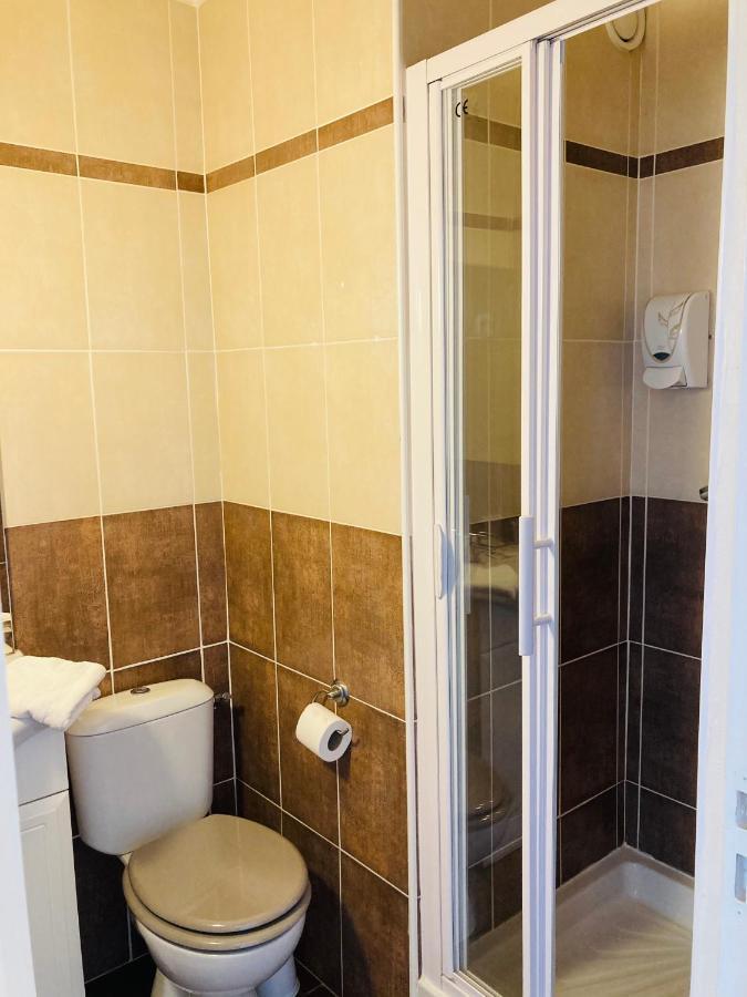 Hotel Le Provencal Narbonne-Plage Bagian luar foto