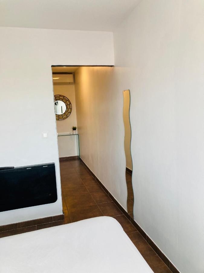 Hotel Le Provencal Narbonne-Plage Bagian luar foto