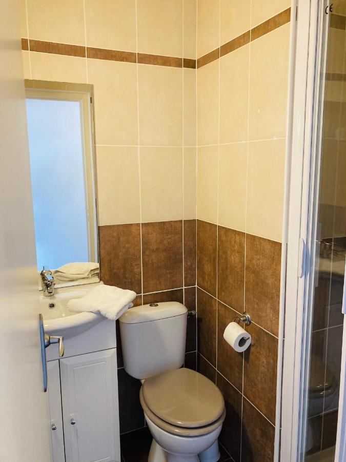 Hotel Le Provencal Narbonne-Plage Bagian luar foto