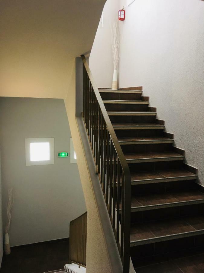 Hotel Le Provencal Narbonne-Plage Bagian luar foto